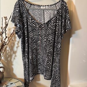 Cato Black and White Chevron Blouse